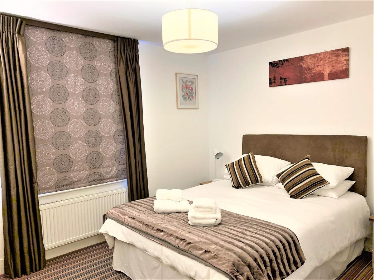 Riverside Channel5 "Holidays Homes In The Sun" Featured Central Canterbury Cottage With Free Parking Exteriör bild