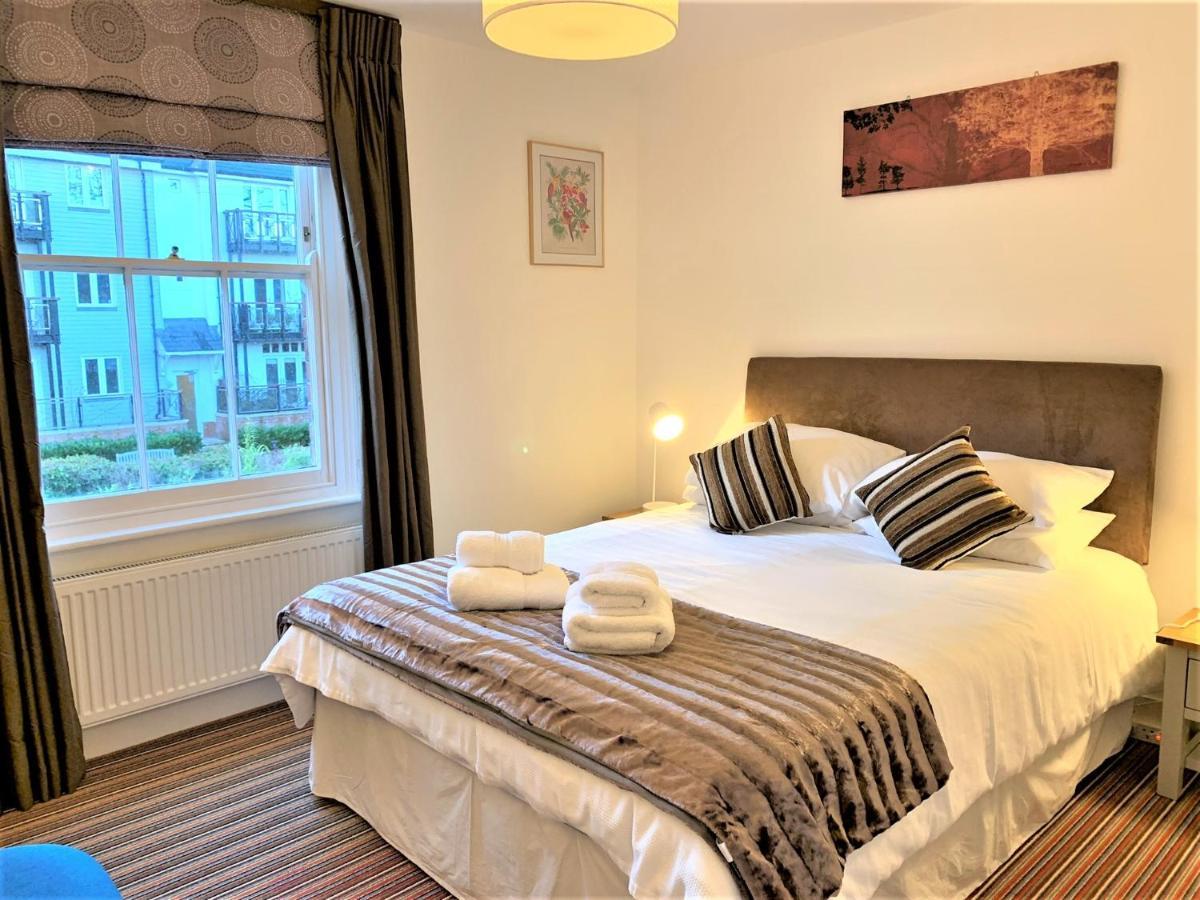 Riverside Channel5 "Holidays Homes In The Sun" Featured Central Canterbury Cottage With Free Parking Exteriör bild