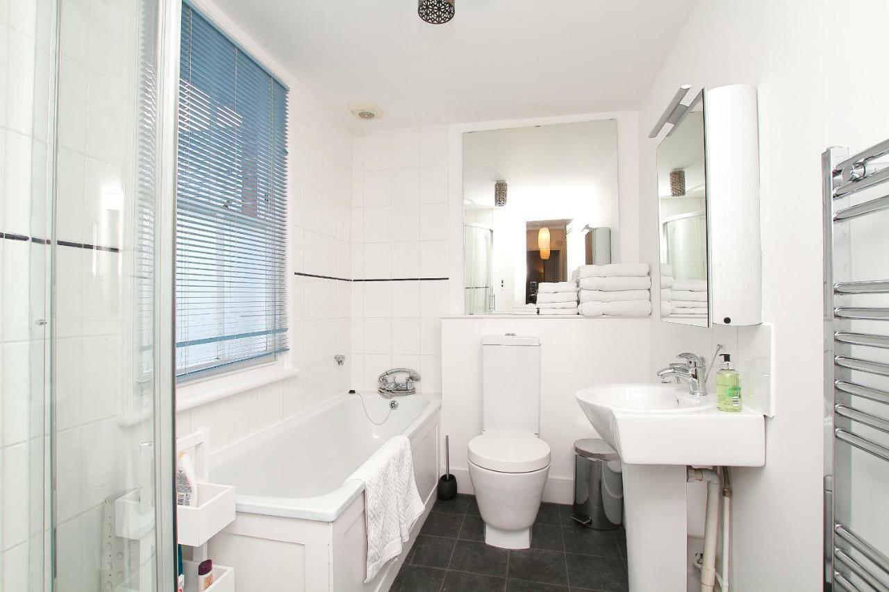 Riverside Channel5 "Holidays Homes In The Sun" Featured Central Canterbury Cottage With Free Parking Exteriör bild
